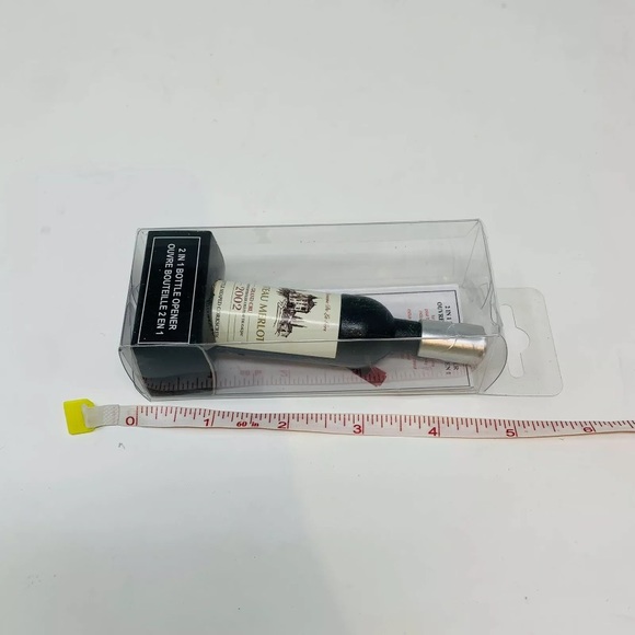 NEW Miniature Wine Bottle Chateau Merlot 2002 Cork Screw Opener Gift Unique Beer - Picture 5 of 5